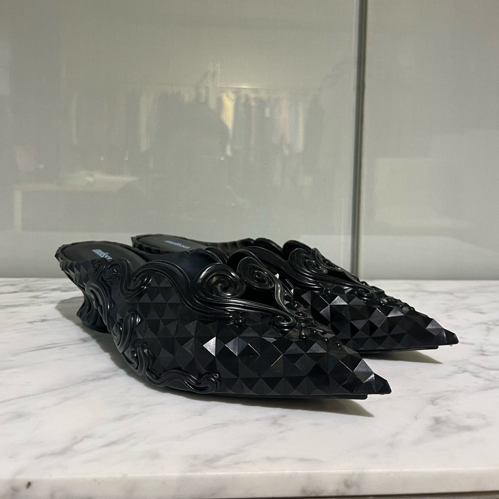 Melissa + Y/PROJECT Black Court Heels (Brand New, Women’s Size 8)